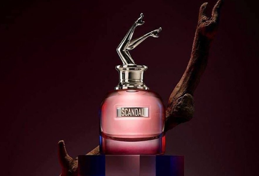 دکلن اسکندانت سو نایس فراگرنس ورد (Scandant So Nice Fragrance World) 