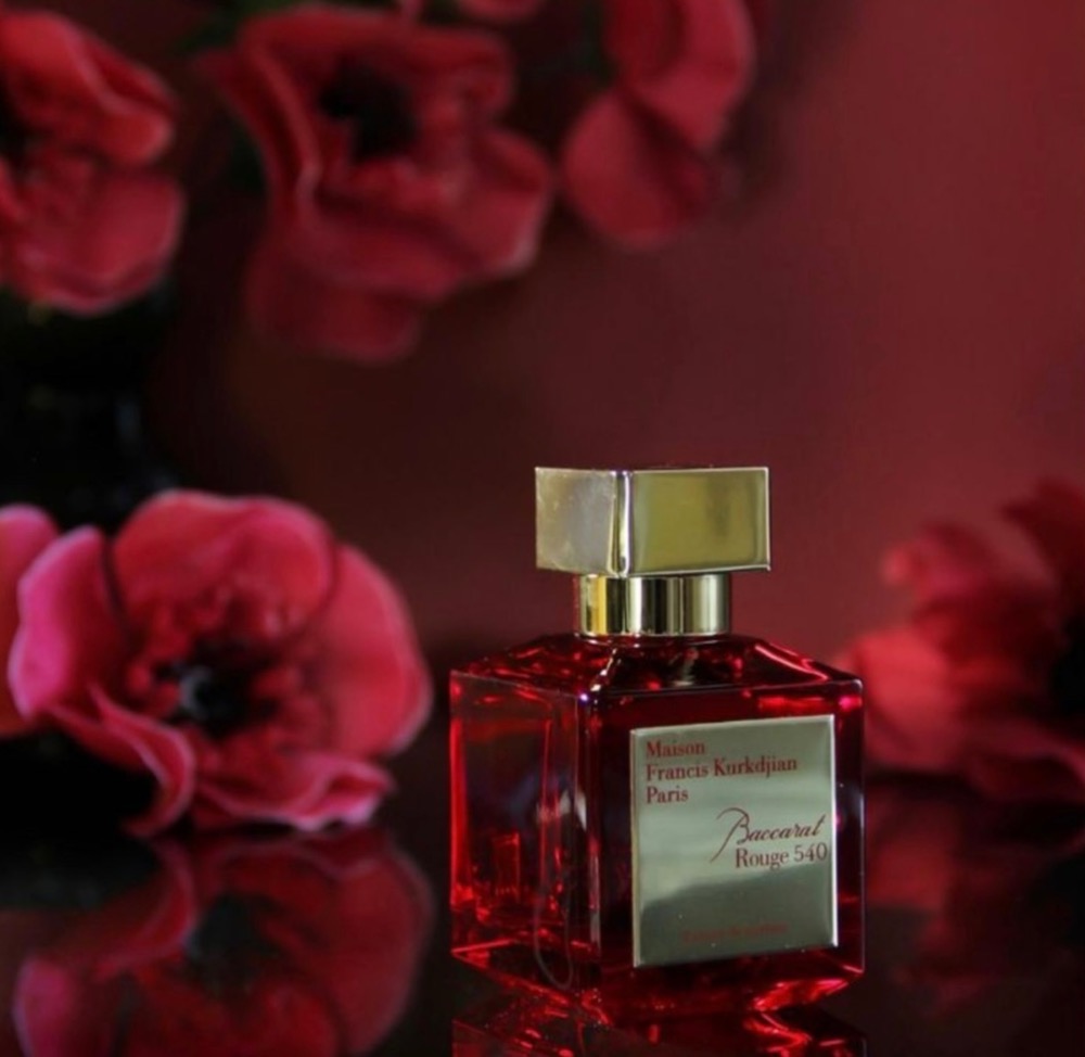 ادکلن مردانه و زنانه فراگرنس ورد مدل Baccarat Rouge 540 Extrait با رایحه الهام گرفته از Francis Kurkdjian Baccarat Rouge 540 Extrait