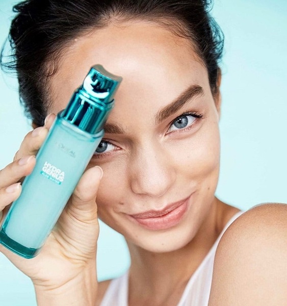 سرم آبرسان و مرطوب‌کننده پوست نرمال تا خشک لورئال (L'Oréal Hydra Genius Aloe Water)