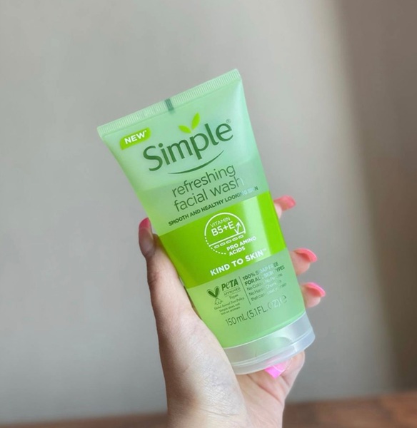 ژل شستشوی صورت مدل refreshing با حجم 150ml